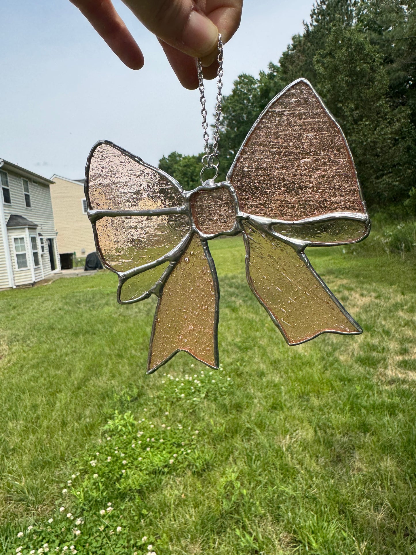 Stained Glass Bow (Clear/Pink)