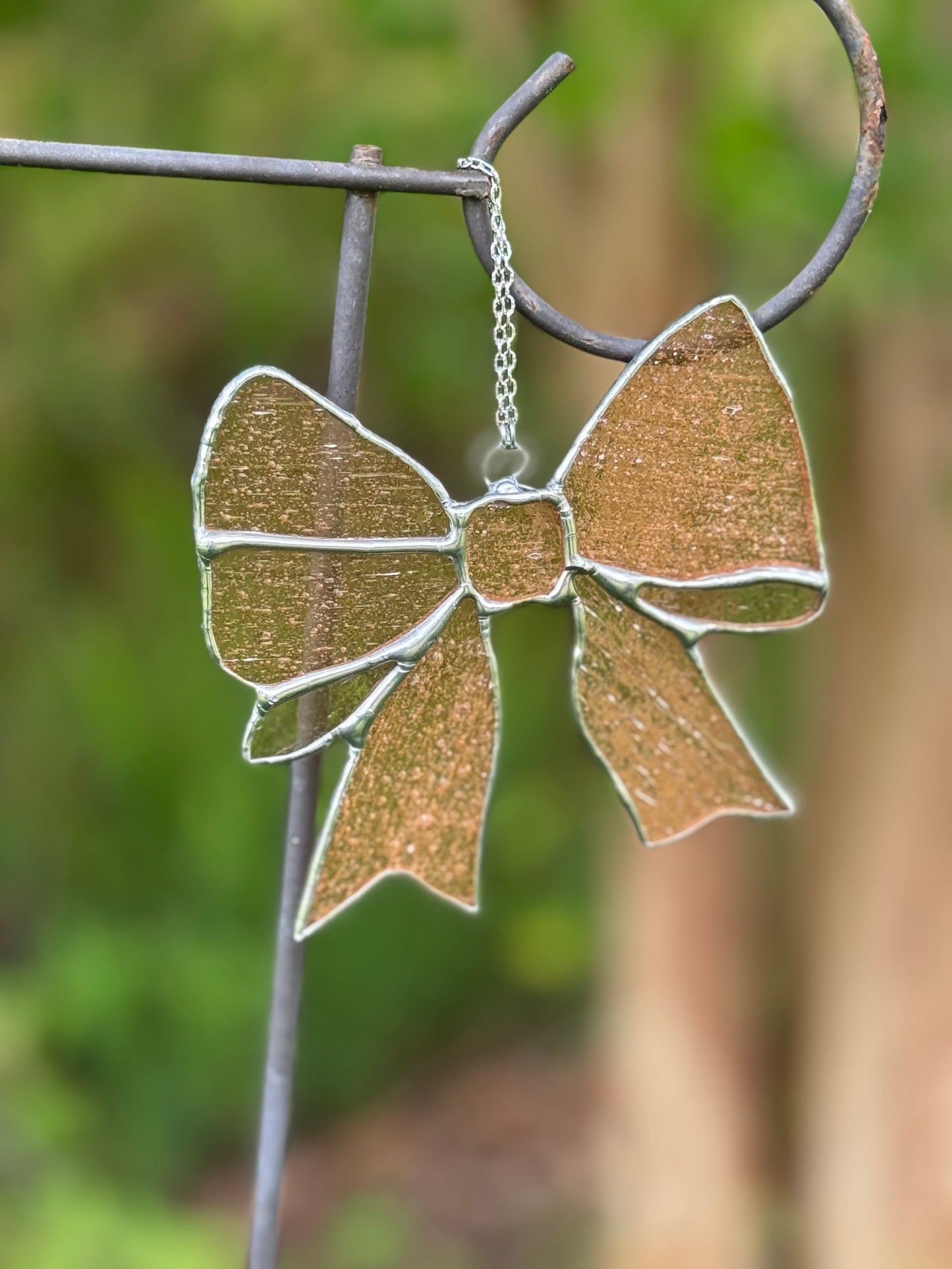Stained Glass Bow (Clear/Pink)